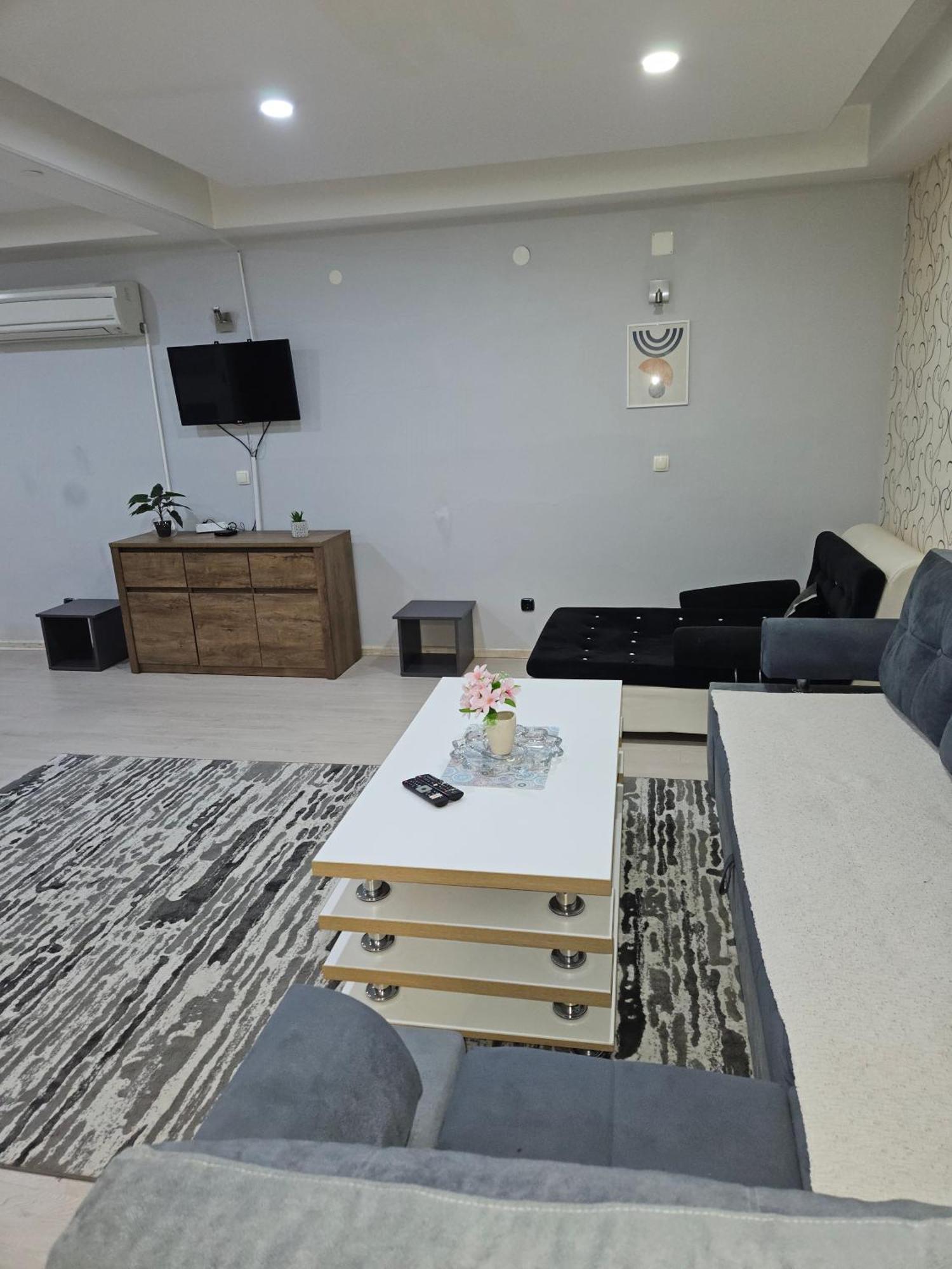 Apartments Arna Visoko Exterior foto